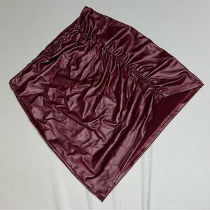 Agrade Scrunch Mini Skirt​​